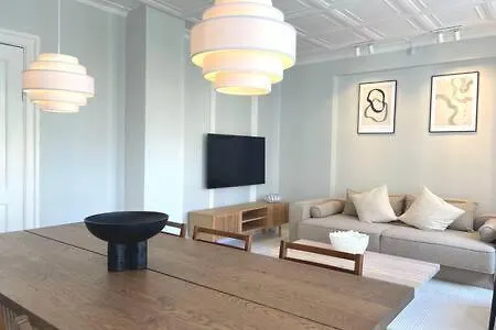 2 Bedroom Apartment In Trendy Area Copenhagen